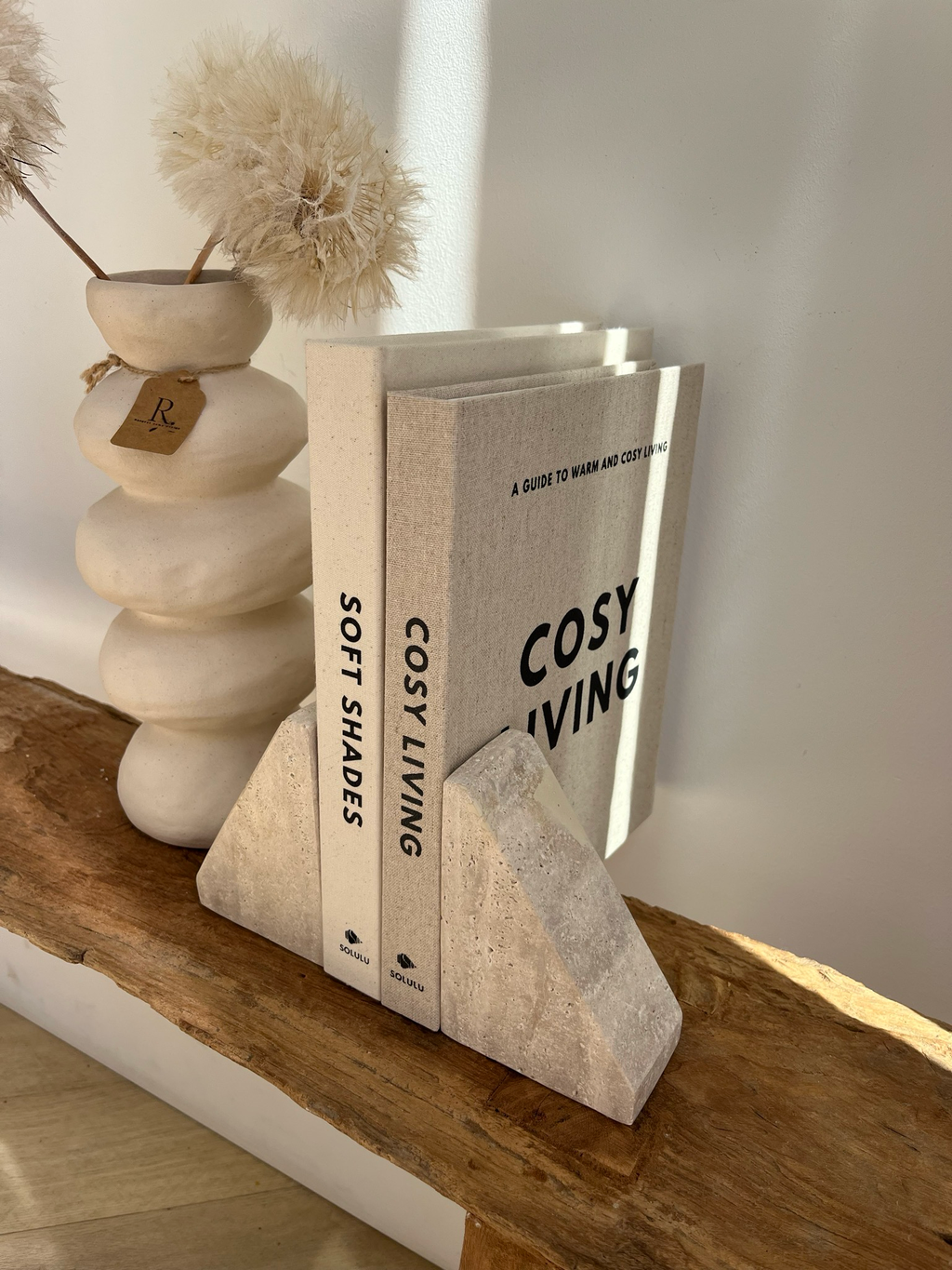 Boeksteun travertine