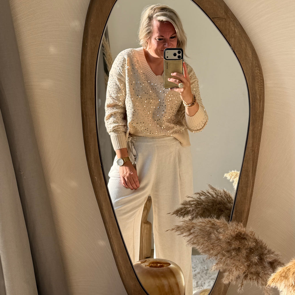 Beige trui met pailletten
