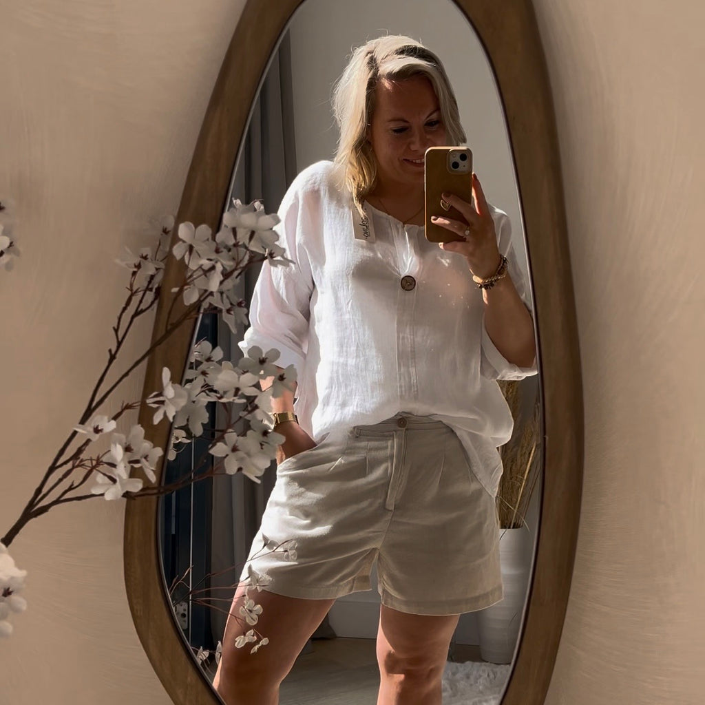 Linnen blouse met knoop