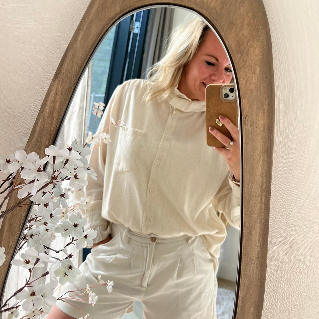 Linnen blouse met ruffel kraag