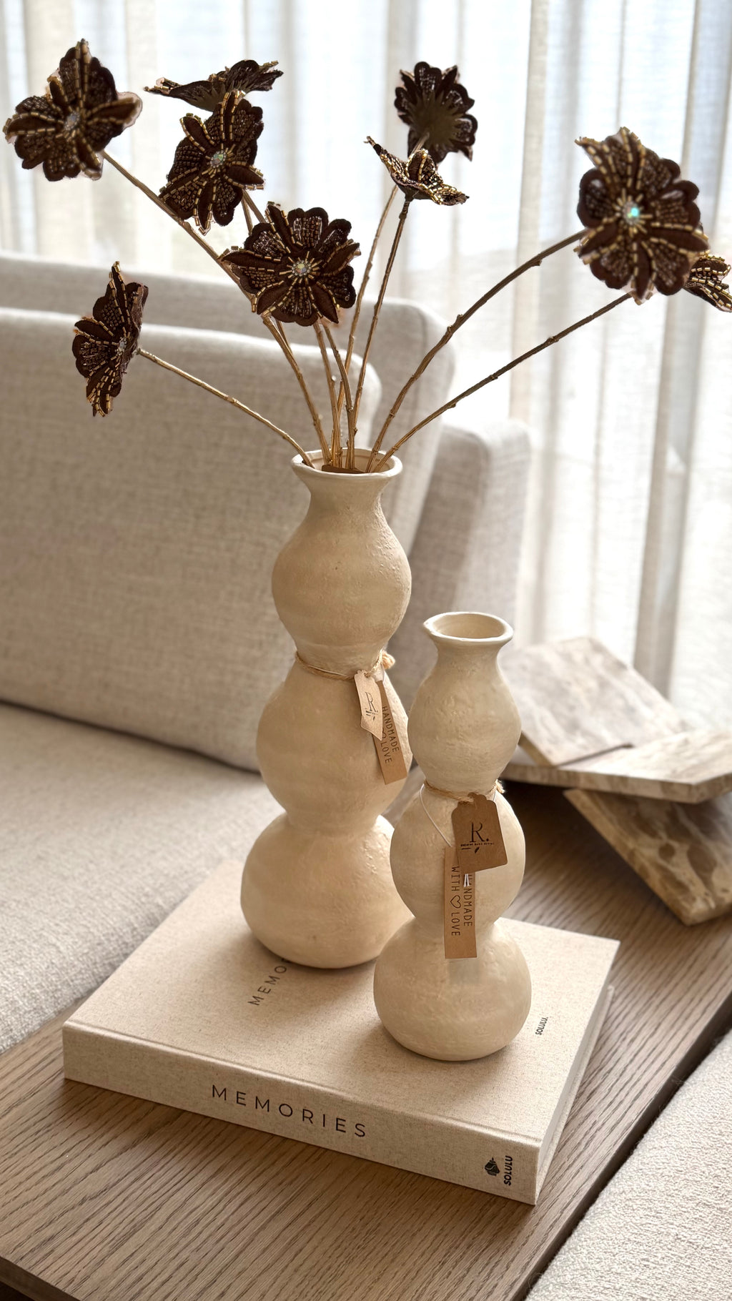 Vaas bol beige