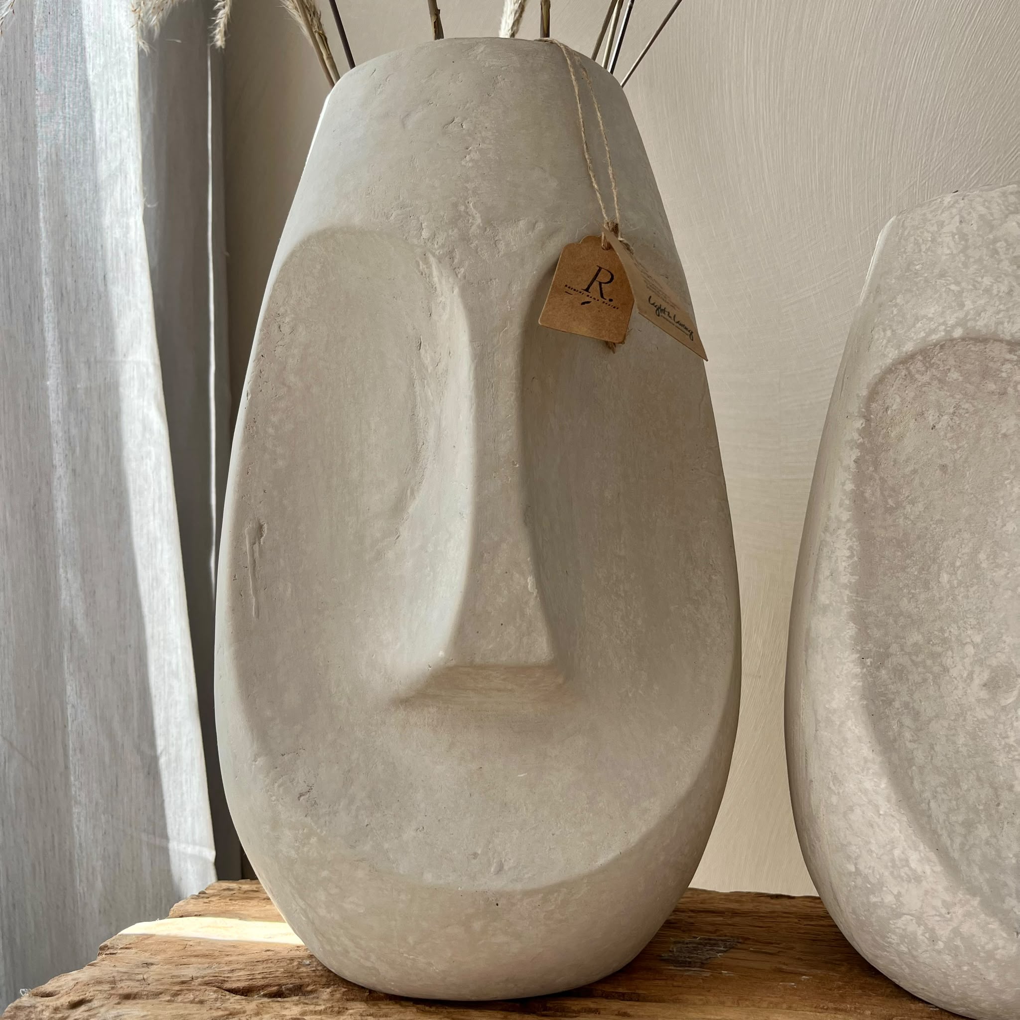 Face vaas beige