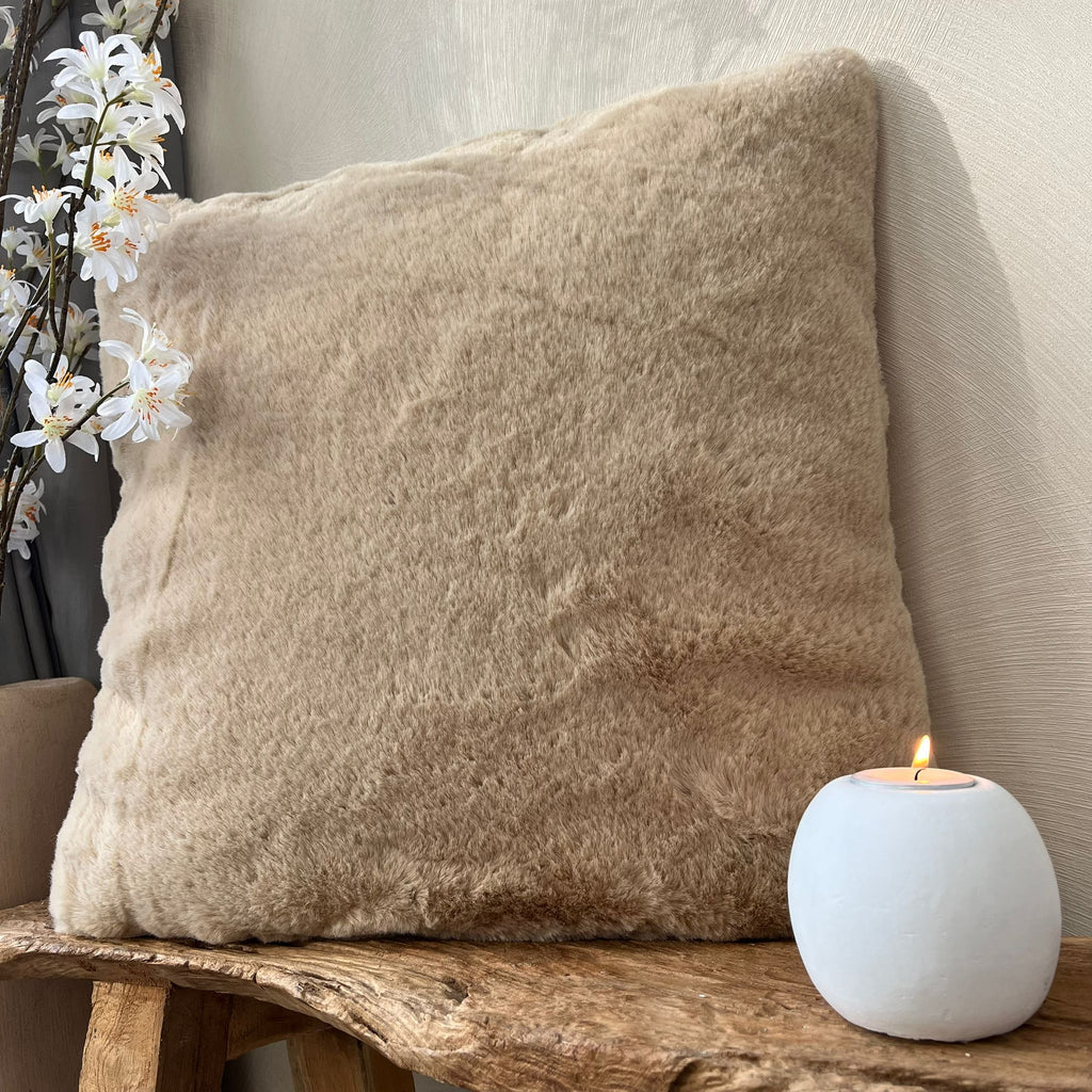 Kussen beige fluffy